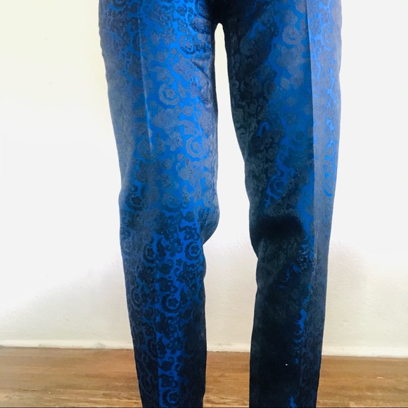 🔥SOLD🔥90s VTG ANN TAYLOR Blue Paisley Silk Tapered Pants - Picture 8 of 11